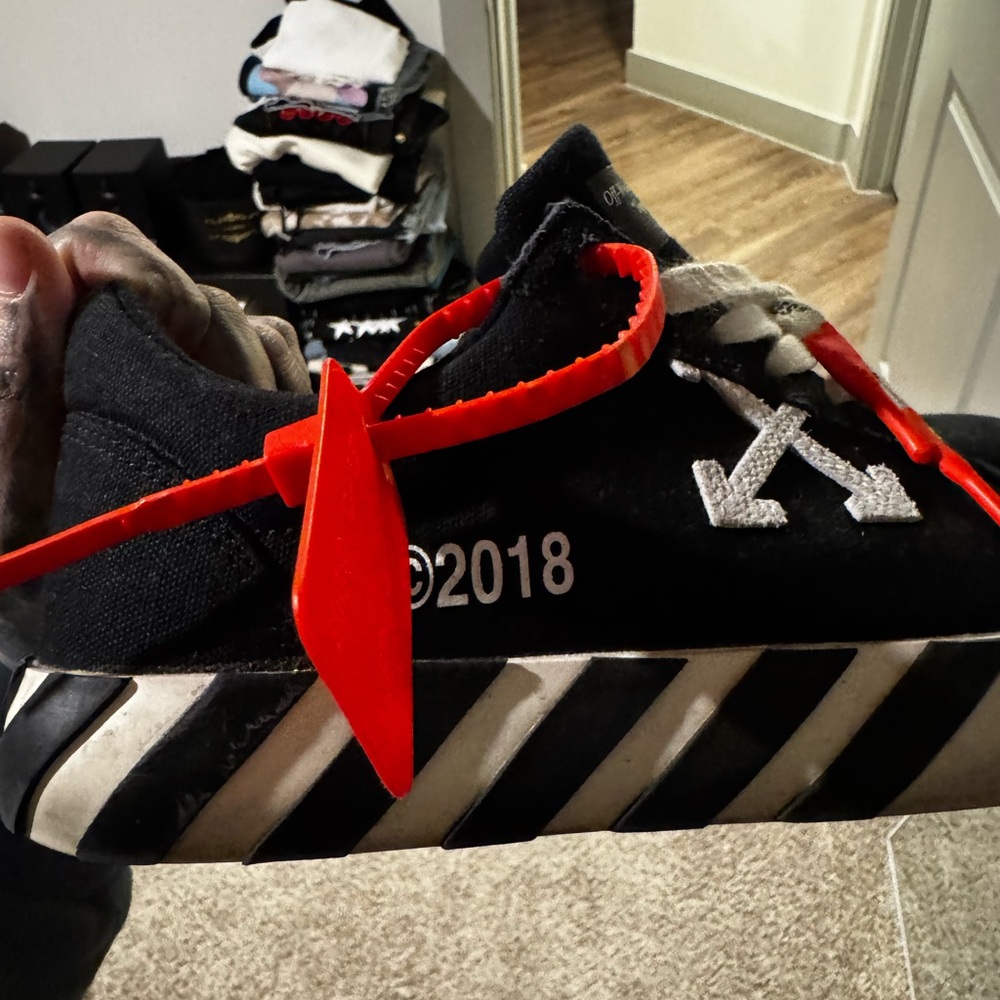 Off-White Vans